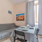 Apartment Casa Carlo Near The Center
