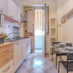 Casa Carlo Near The Center Apartment Bari