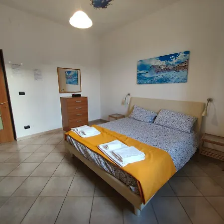 Casa Carlo Near The Center Μπάρι