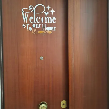דירה Casa Carlo With Parking Near The Center